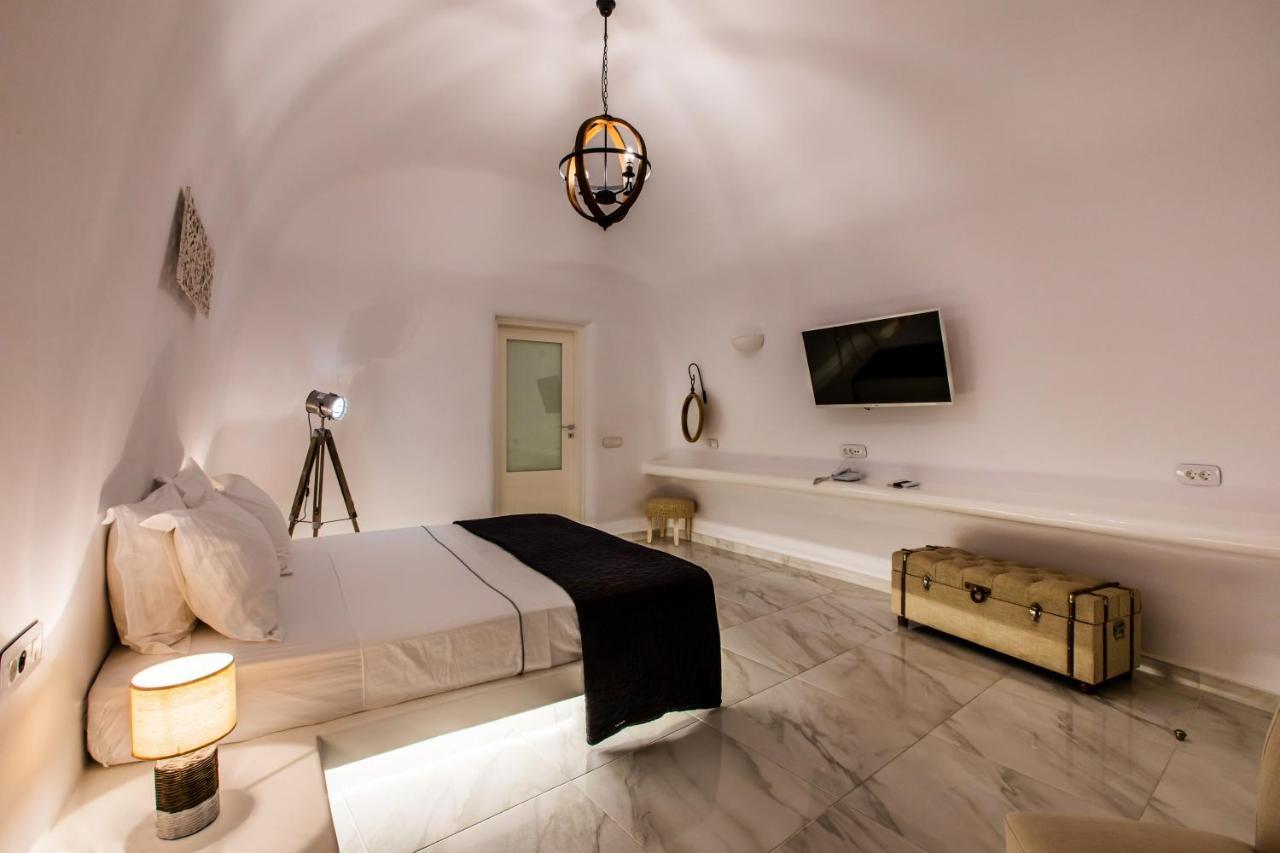 הוילה אימרוביגלי Santorini Delux (Adults Only) מראה חיצוני תמונה